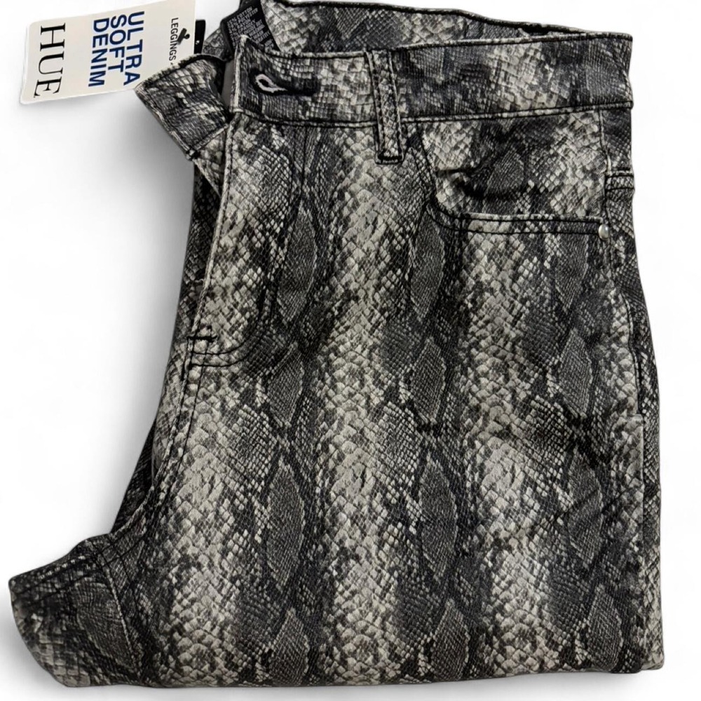 Hue Ultra Soft Denim Python Leggings Grey Snake Print Skinny Pants NWT U20797 M - Picture 7 of 7